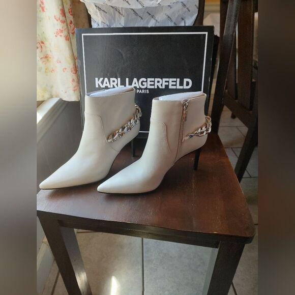 Karl Lagerfeld Paris Chain Ankle Boots NWT size 8 Cream Leather Stiletto Heels - Picture 4 of 6